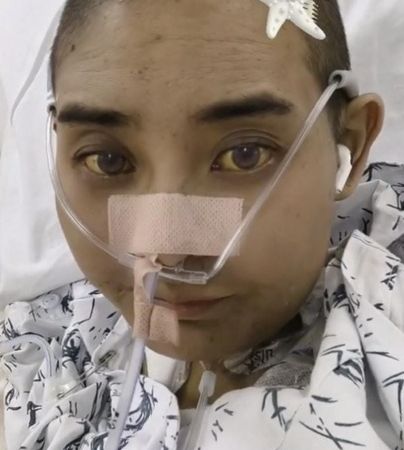 罹急性肝衰竭！人氣女星「緊急入院開刀」插管臉發黑　一度「暴瘦剩42公斤」現況曝光