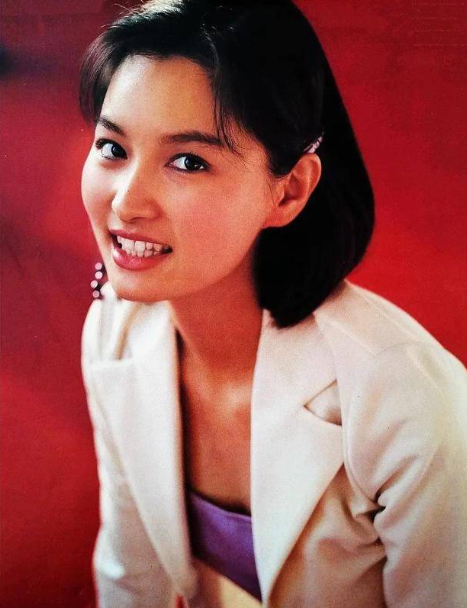 「掛歷女神」天生麗質！爆紅後退圈「中年喪夫」　晚年又病死他鄉：令人唏噓