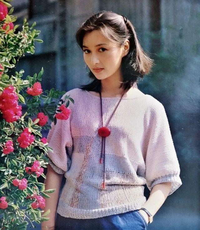 「掛歷女神」天生麗質！爆紅後退圈「中年喪夫」　晚年又病死他鄉：令人唏噓