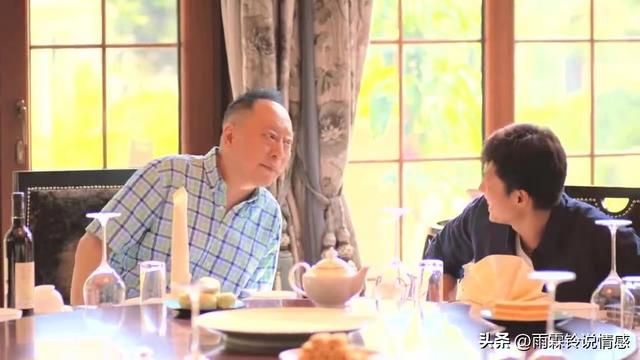 女婿請吃飯！岳父進餐廳「連點5盤番茄炒蛋」老闆確認3次才敢上菜　他感到不對勁「結帳時瞬間驚呆」