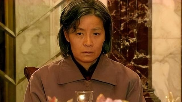 63歲婆婆天天打麻將「我沒義務給你們帶孫！」　牌桌上「腦溢血住院15天」媳婦冷回一句話她傻了