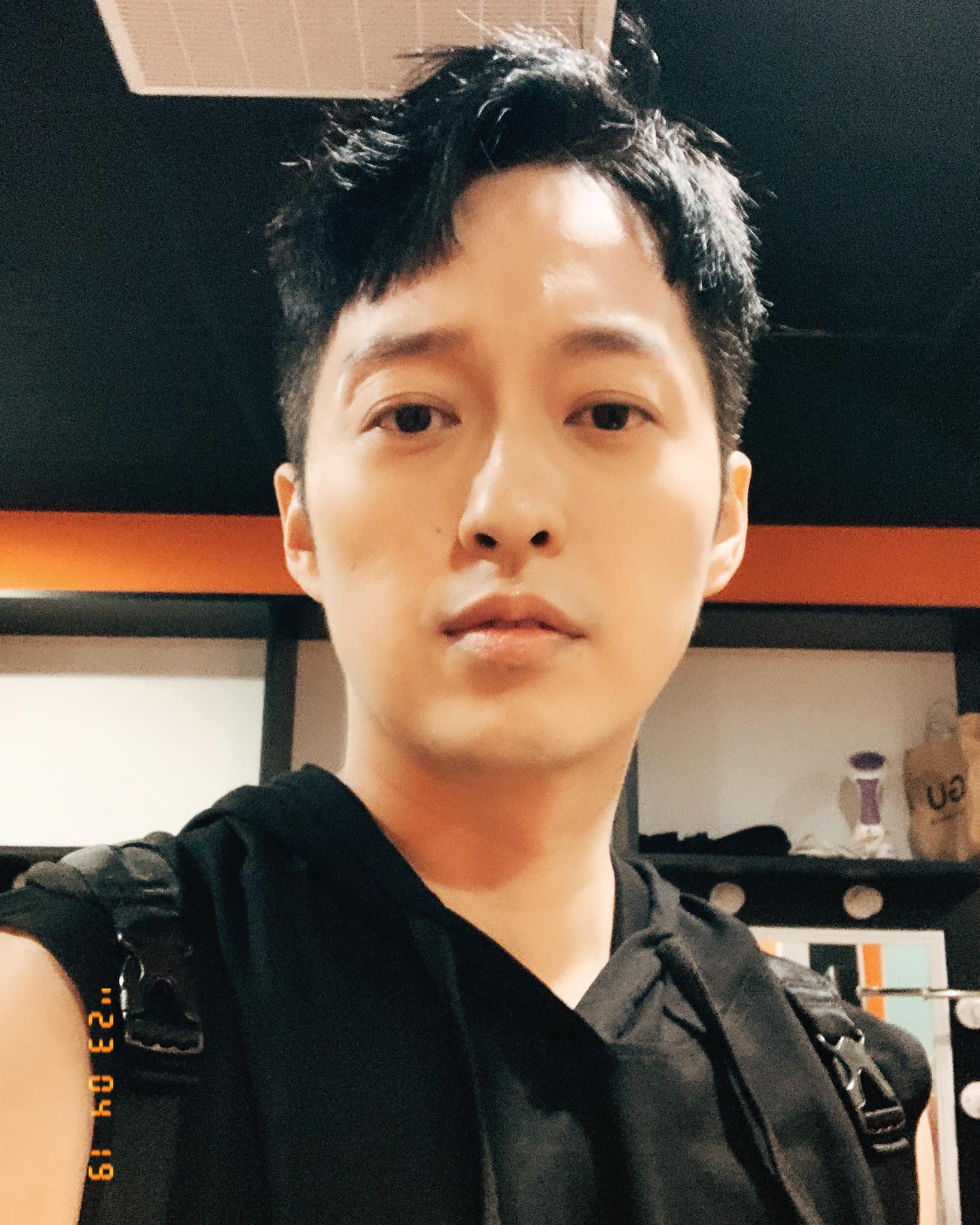 雙喜臨門！《市井豪門》男星「無預警宣布」結婚又當爸　「老婆正面曝光」也是知名演員