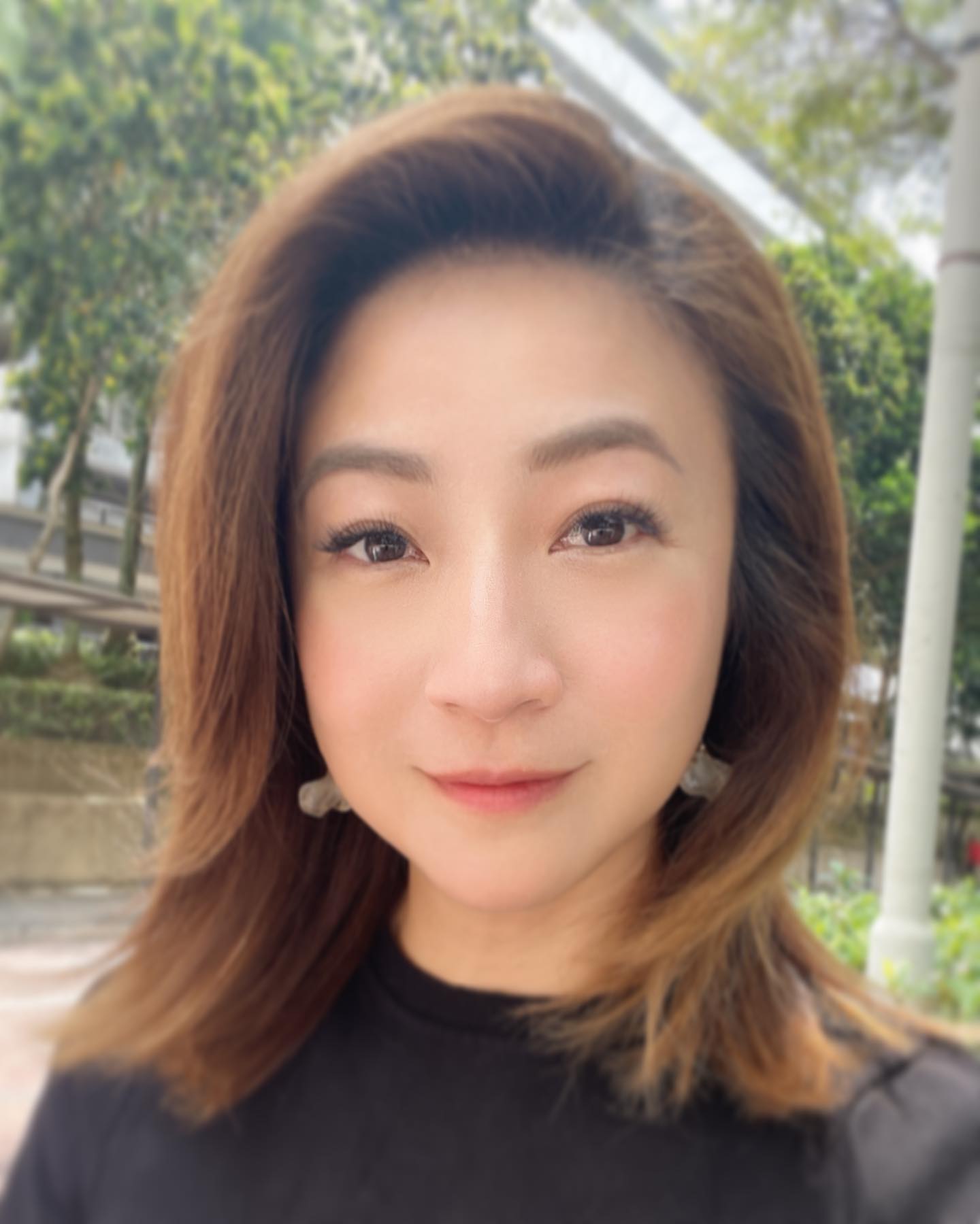 結束9年豪門婚！42歲女星大方認愛「我們交往3年了」　自曝「新對象受家人青睞」外型超登對