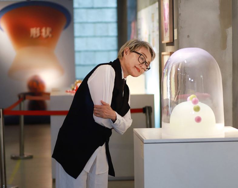 背小三臭名！金馬影后「當年為愛退影壇」尪離世難忍　穿亡夫衣「每天同時間驚醒」原因惹淚