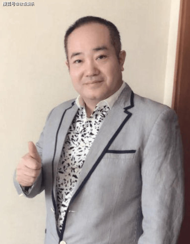 曾合作過林心如！51歲資深大咖驚傳「心肌梗塞驟逝」震驚演藝圈　親友淚曝：「搶救後仍回天乏術」