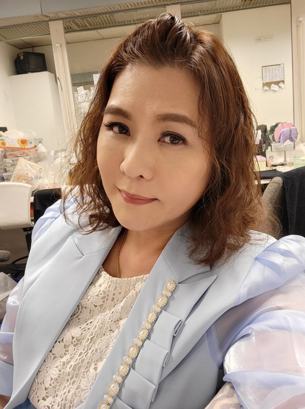 演惡婆婆爆紅！八點檔女星「昔未婚生2女」18歲正妹女兒曝　「傲人身材不輸媽」許願闖演藝圈