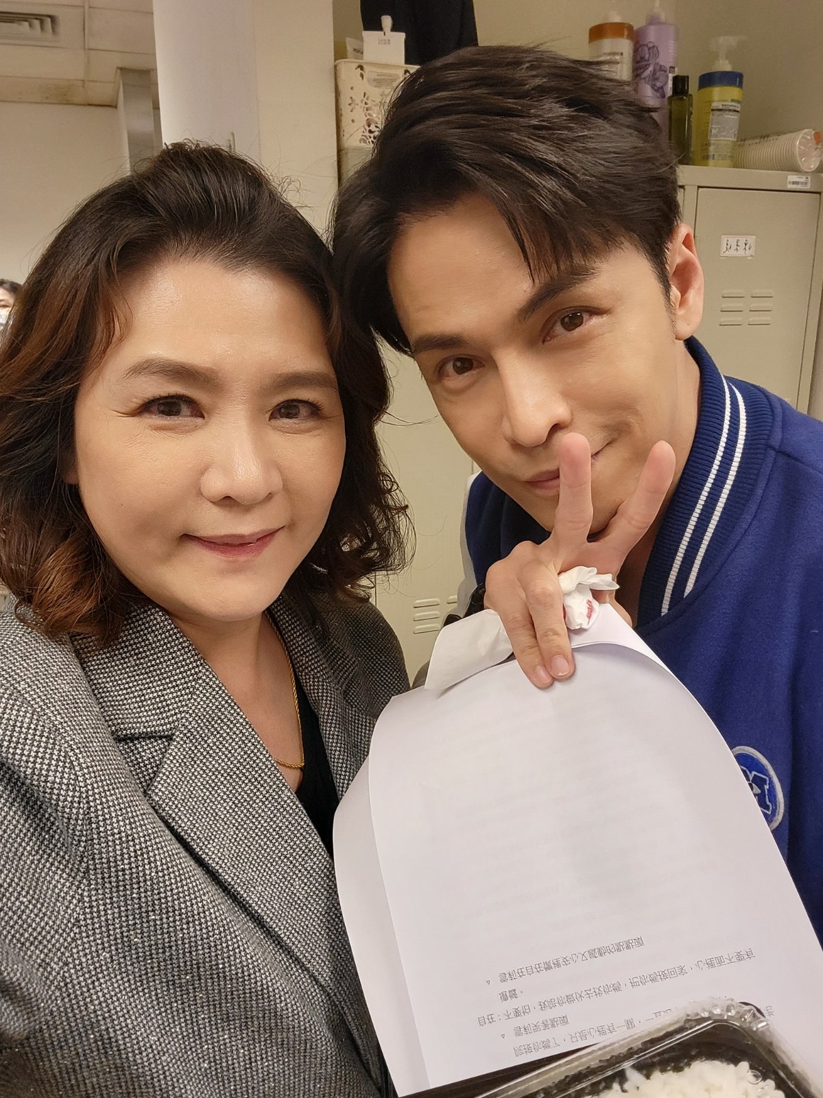演惡婆婆爆紅！八點檔女星「昔未婚生2女」18歲正妹女兒曝　「傲人身材不輸媽」許願闖演藝圈