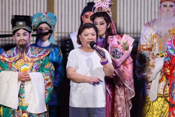 才獲金曲獎！台灣資深大咖「驚傳家中猝死」　晚年苦抗病魔「只能坐輪椅」網嘆：解脫了