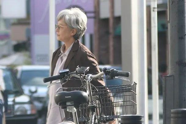 演活慈禧太后！一個眼神讓天王巨星「付18億離婚費」淨身出戶只為娶她　今「現況曝光」再掀熱潮