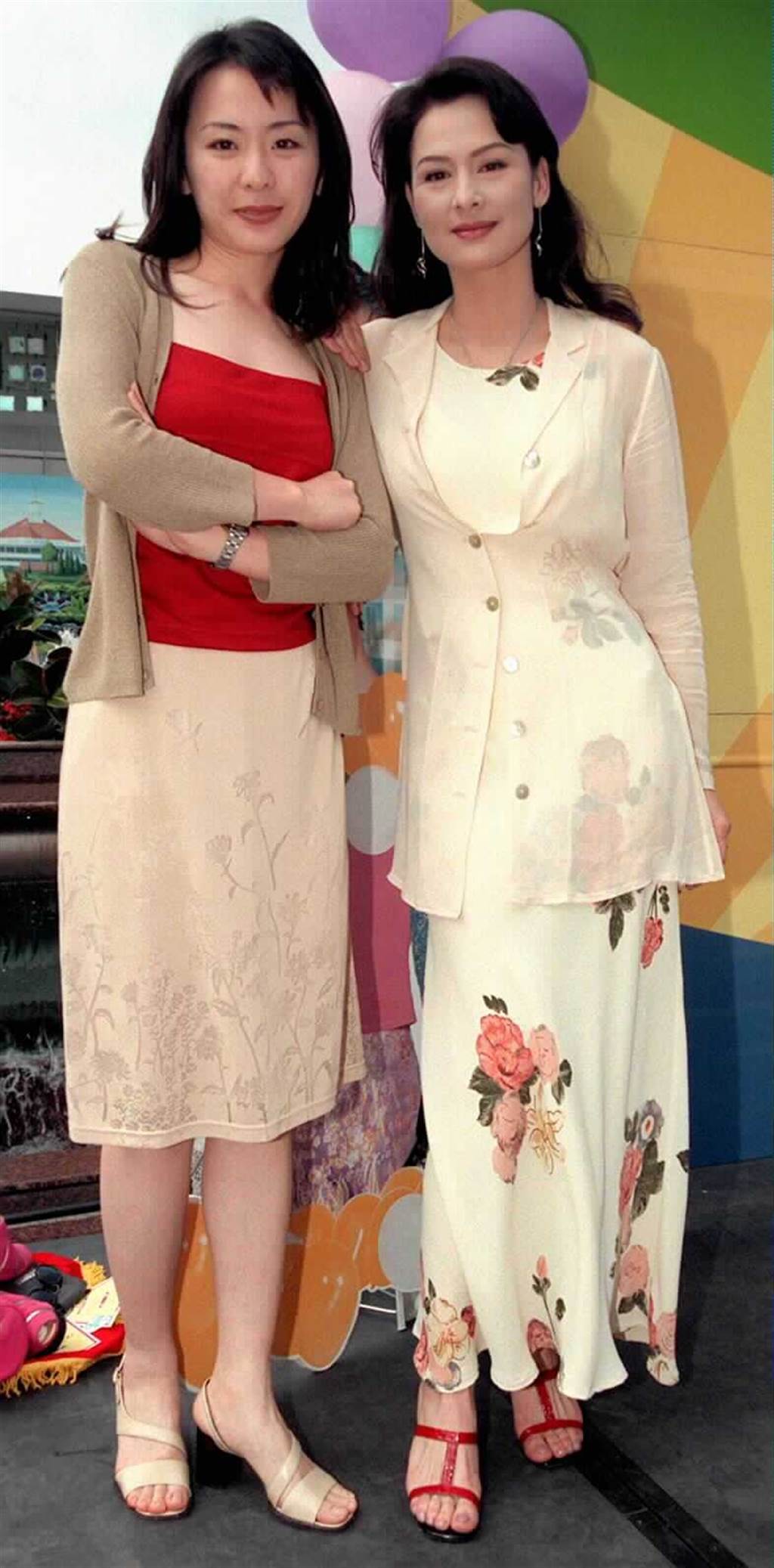 曾經很恨媽媽！《花系列》女星「罕提母女關係」哭了　淚吐「53歲不婚不生」主因：怕她投胎報復