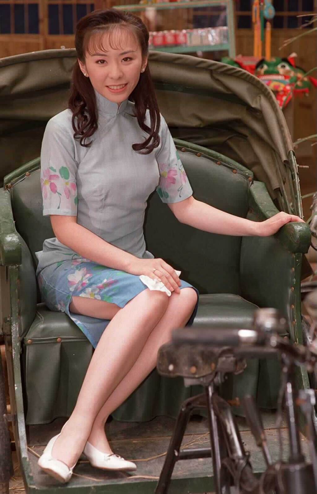 曾經很恨媽媽！《花系列》女星「罕提母女關係」哭了　淚吐「53歲不婚不生」主因：怕她投胎報復