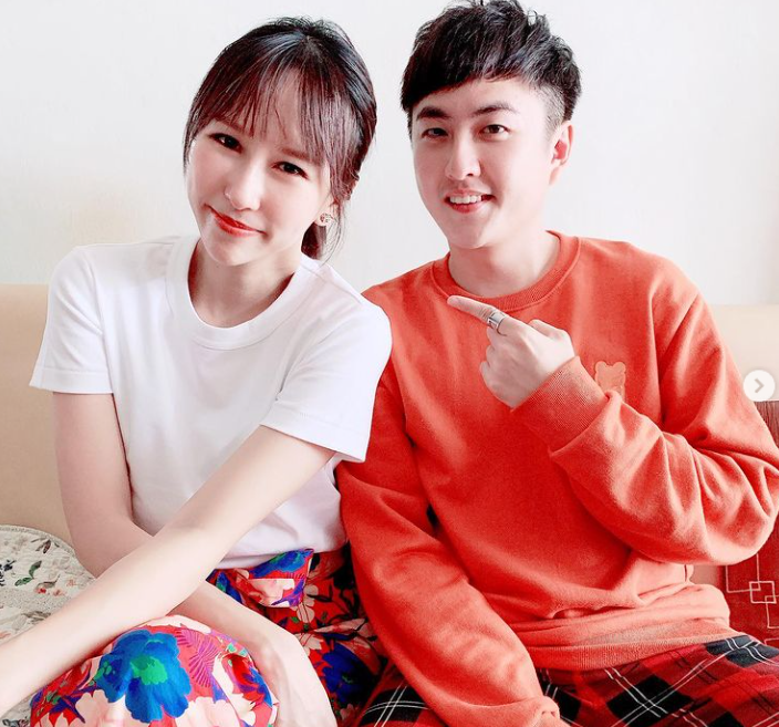 嫁作台灣媳婦3年！八點檔女星挺6個月孕肚「驚喜揭開寶寶性別」　方馨現場驚呼：媽媽太會藏了