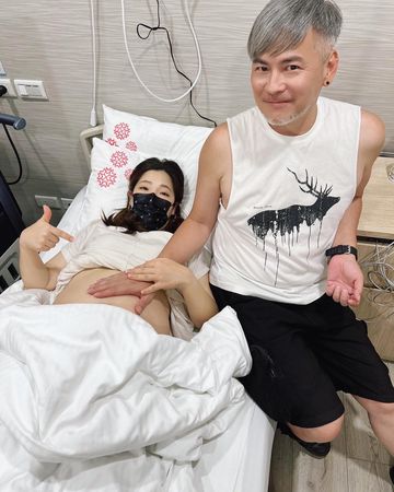 52歲馬國賢當爸了！嫩妻凌晨破水「兒子早半個月出生」　Ｑ萌長相曝光「頭髮超濃密」
