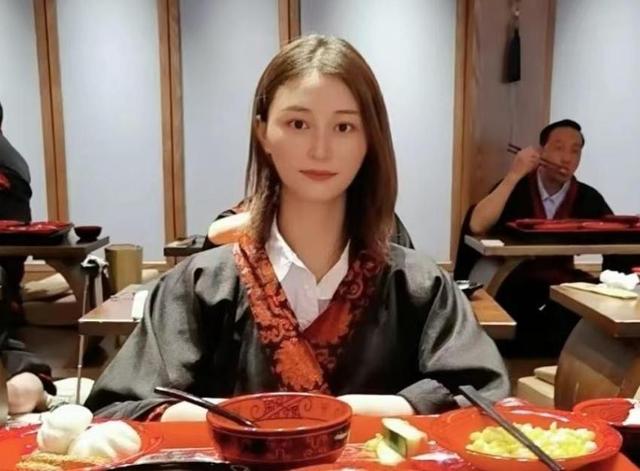 高中畢業就結婚！寶媽「13年狂生9孩」喊話：湊齊12生肖　驕傲自曝1優勢「不生太浪費」