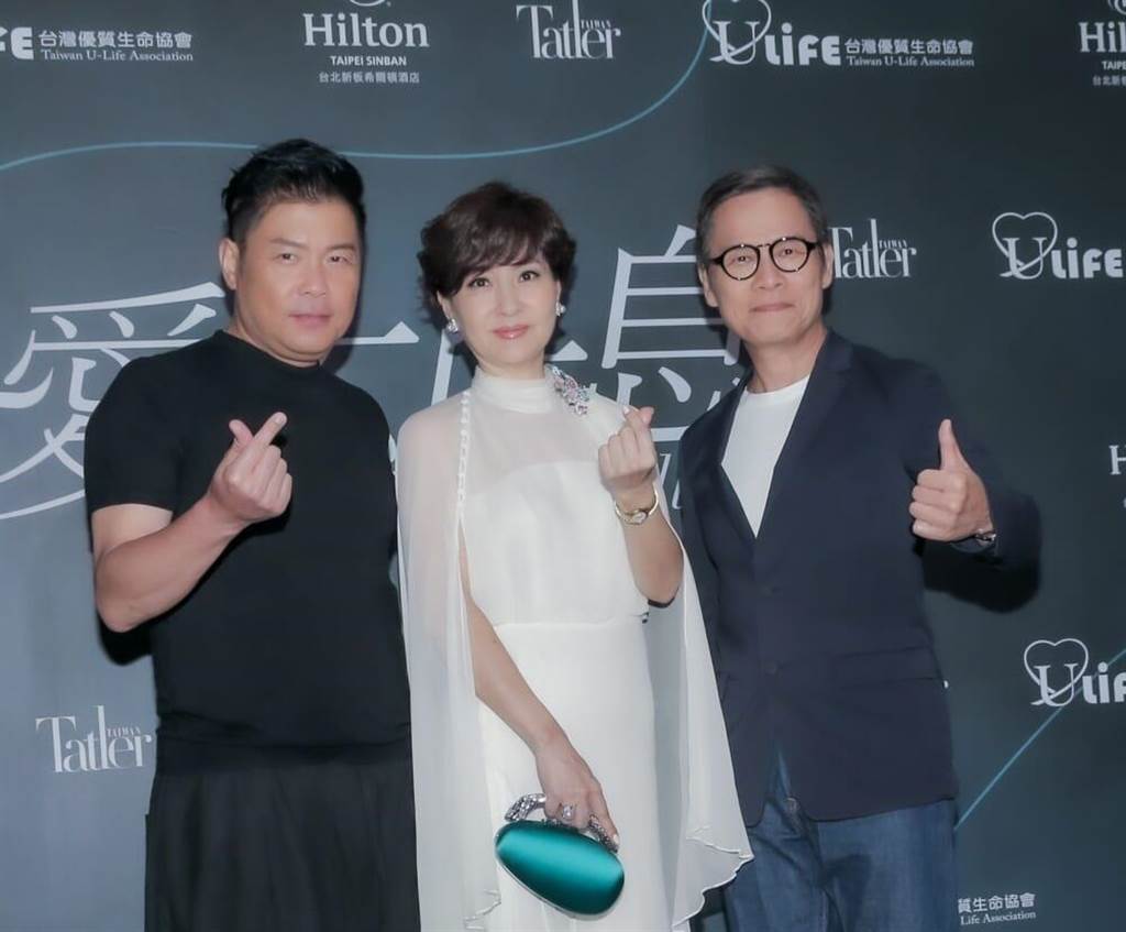 賣掉上海豪宅回台！62歲最美主持「同框67歲陳美鳳」全網驚呆　近照曝光「被迫與兒分隔兩地」