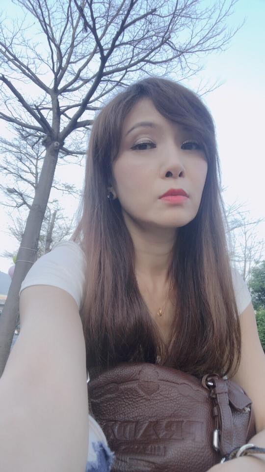 不能不信邪！58歲女星「旅遊撞鬼多隻手」看了就發抖　「公開靈異照」網嚇壞：怎麼還敢留