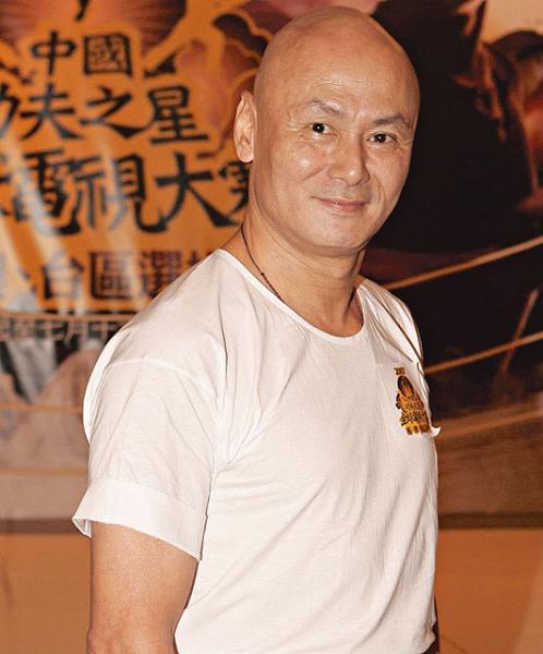 金庸專業戶！武打巨星「80年代紅極一時」中風遭棄養　妻離子散「劉德華伸援手」近況曝