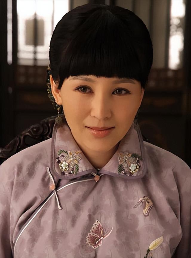 19歲和窮小子私奔！她在「地下室連生3胎」不被父母承認　丈夫用9部劇「將她捧成當紅女星」