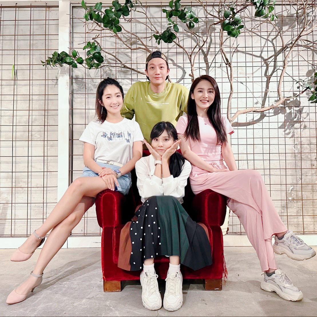 離婚4年！八點檔女星甜認「有大8歲新歡」　「兩人認識10年」和兒子處得不錯