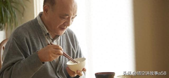爸爸檢查出一堆病！我「想把爸爸接來照顧」老公不答應　隔天「我對伺候8年婆婆出招」讓老公沒話說