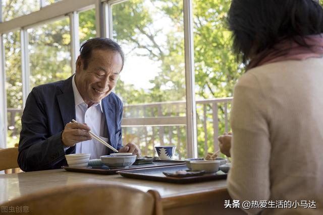 56歲再婚！我和退休教授「結伴養老半年」非常滿意　「經歷3件事」讓我唏噓：學歷高有何用