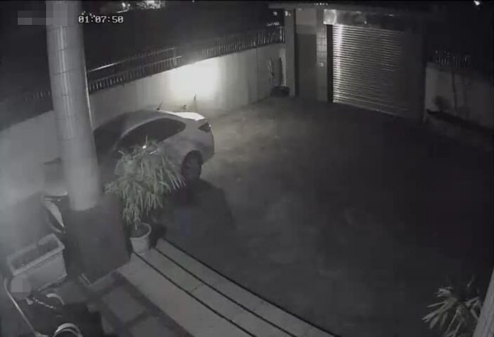 弟弟解脫走了！心碎爸每天半夜「呆坐家門口」　痛心「對空氣喃喃自語」網一看愣喊：顯靈了