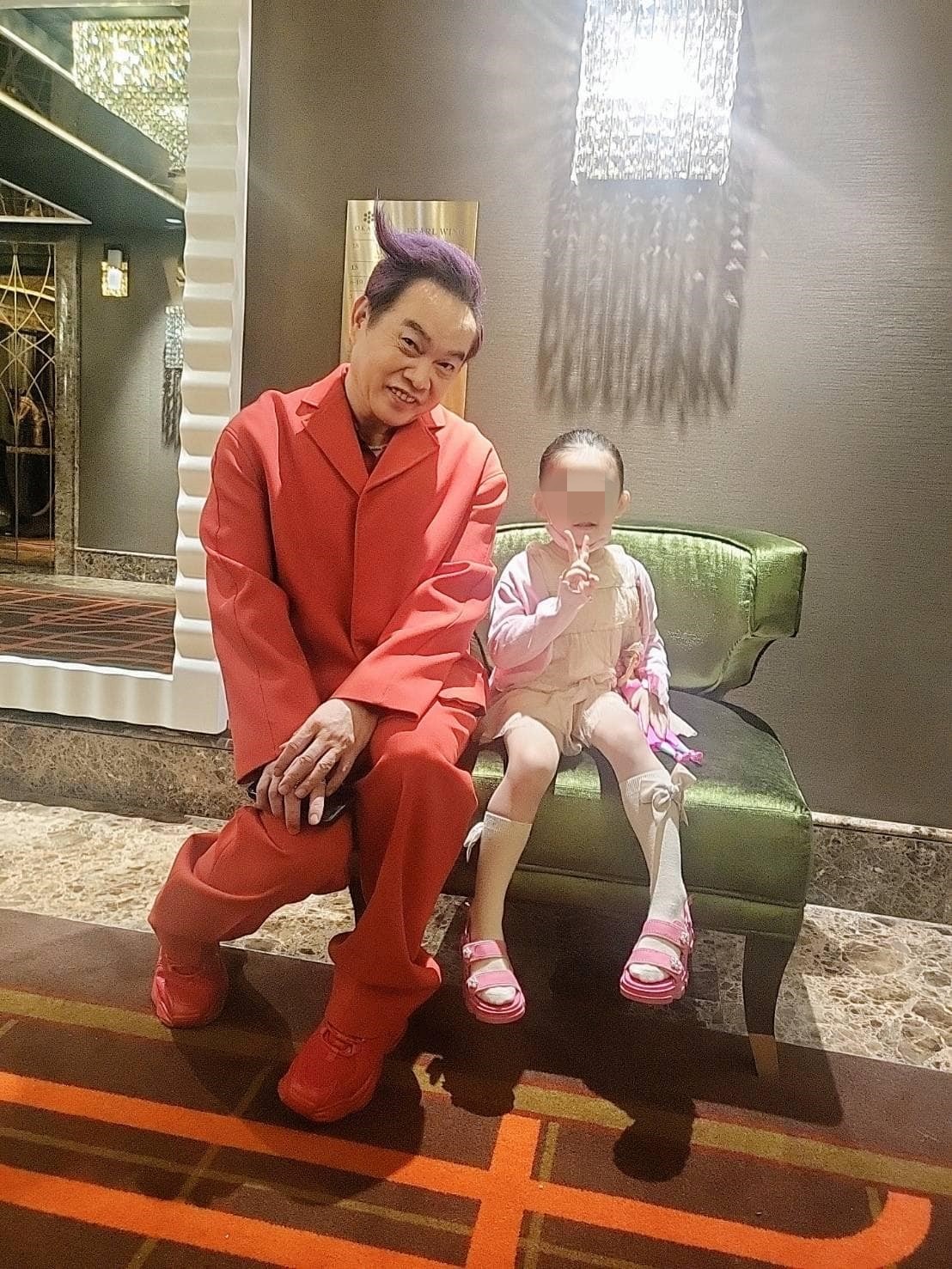 結婚12年！康康驚吐「和嫩妻分隔兩地」孤單過節　4歲愛女崩潰大哭「就因他一句話」