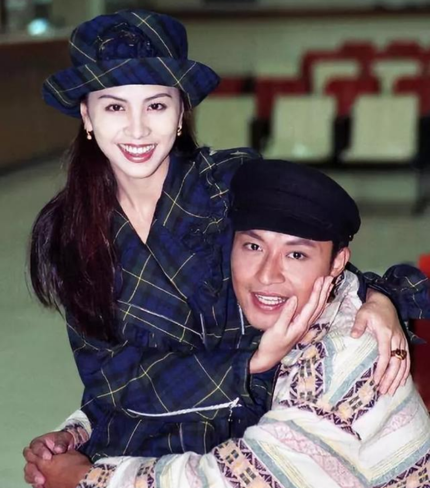 出道40年！她被譽為「台灣第一美人」活得通透颯爽　「甘願當後母」2段婚仍失敗收場...