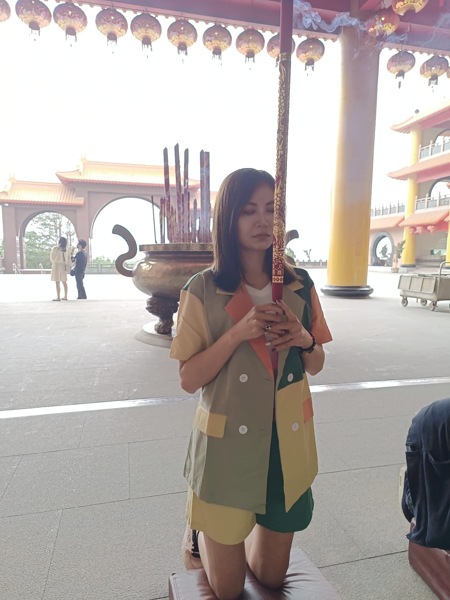 從熱炒女神到發片歌手！林琇琪含淚實現癌父遺願：爸我做到了...