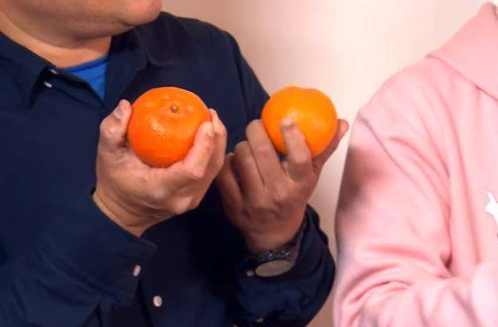 普渡忙整天！她休息「遭小姑怒瞪狠酸」：坐著是怎樣？　公公一聽「抓橘子出手教訓」媳婦感動：太明理了