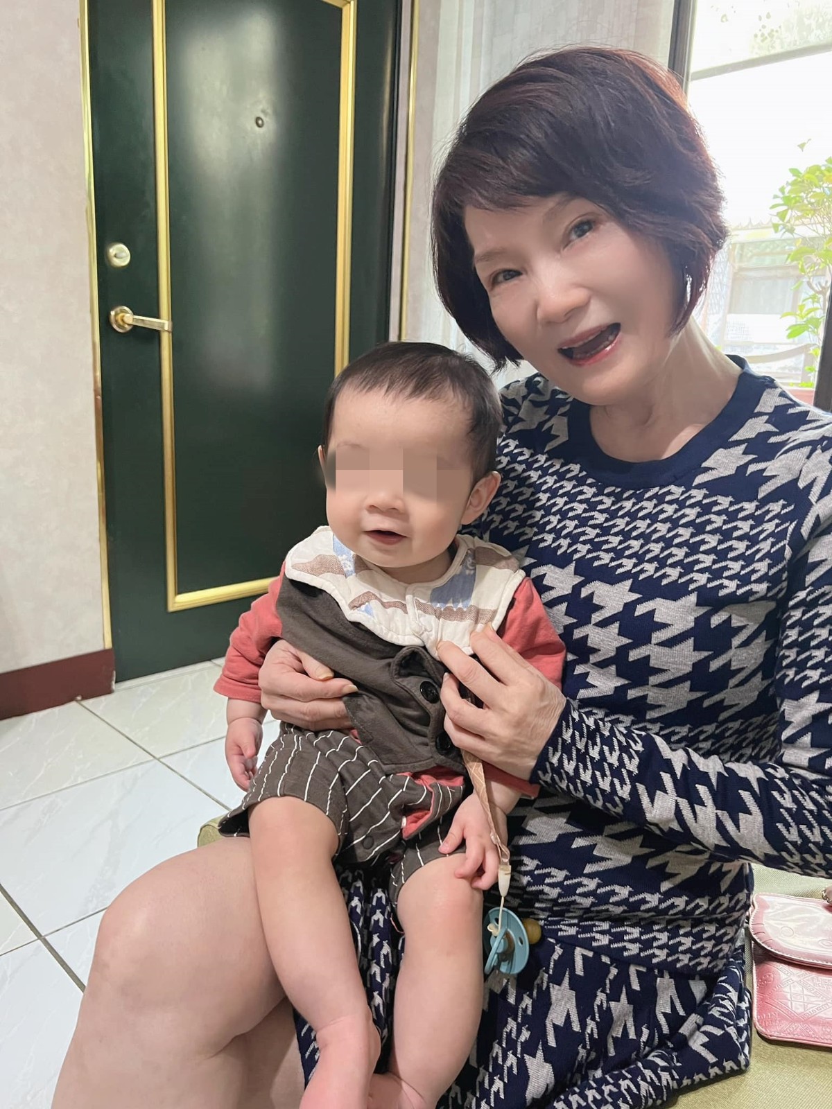 為愛私奔！63歲女星「當年拋棄娘家人」遭劈腿離婚　「開車撞山壁險毀容」數十年未見父母