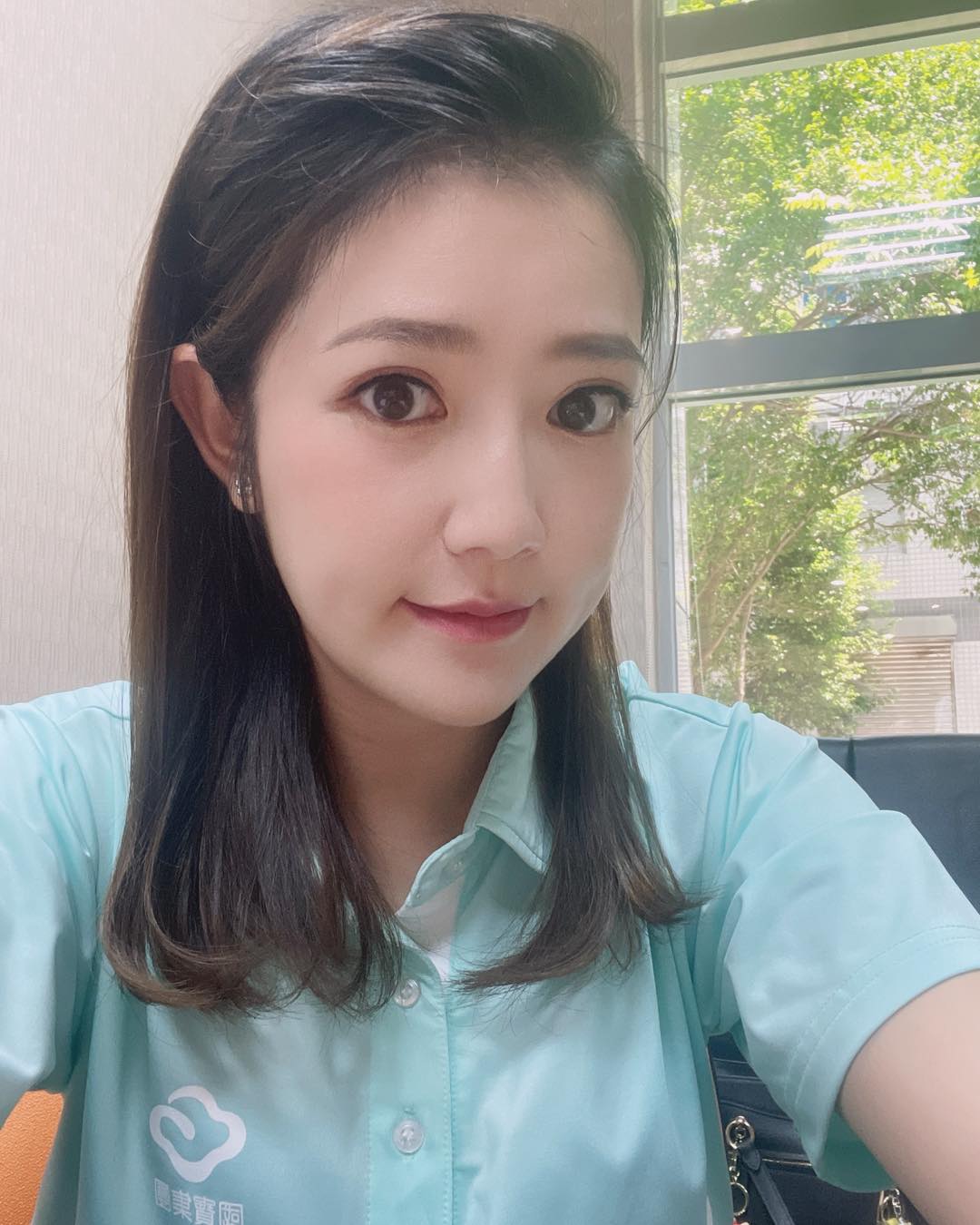 小12歲弟弟追求！《市井豪門》甜心女星嘆回：你媽會難過　為爺奶拚買房「女星不是都想嫁豪門」