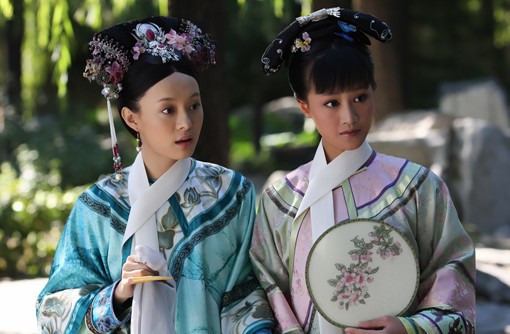 演活《甄嬛傳》丫鬟！12年後「她身材前凸後翹」太火辣　「絕美近照曝」網喊：果郡王要後悔了