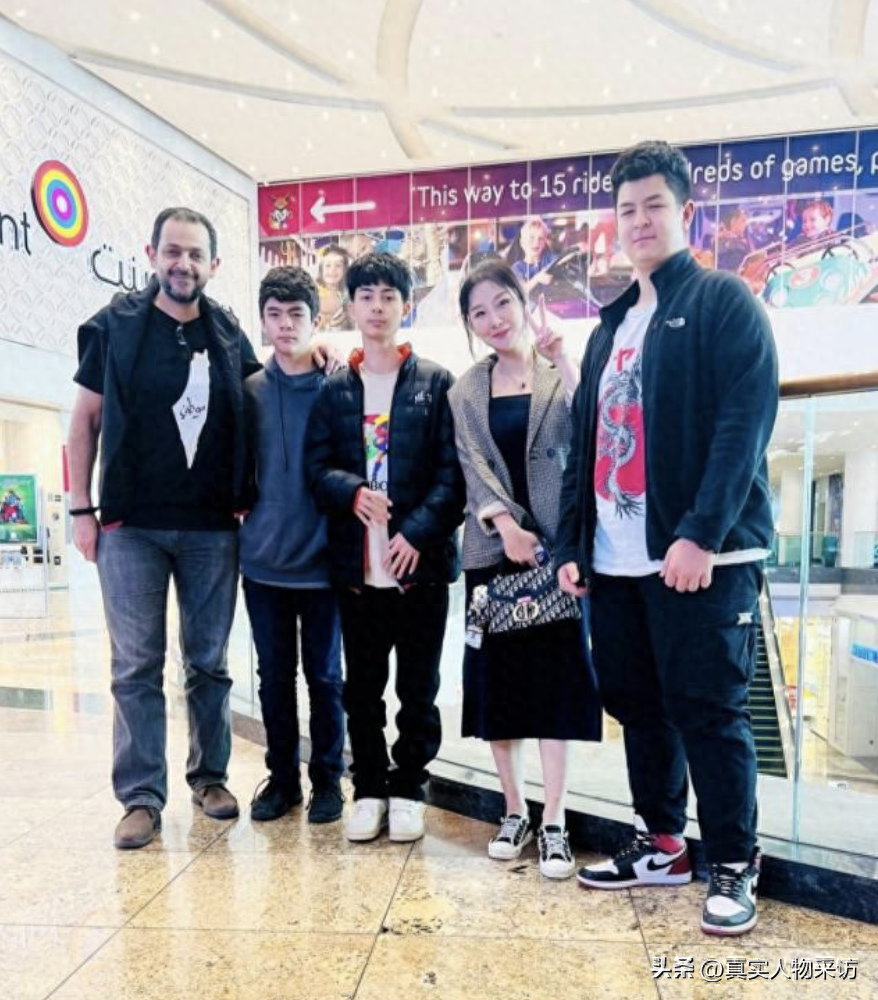 跨國婚姻也幸福！嫁到阿聯酋21年「生5個孩子」　老公超寵「花1200萬買別墅」還陪我到處旅遊