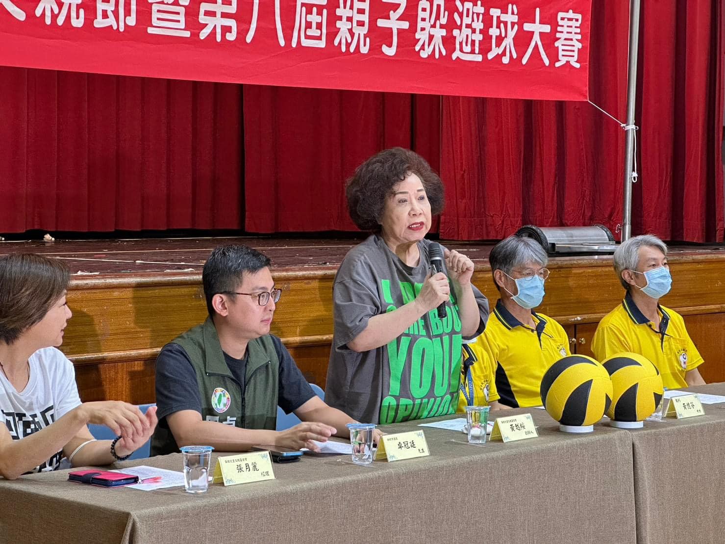 獨居台灣!78歲黃越綏「突宣布斷食善終」早已囑託好友 「胃痛切片化驗」好友得知結果哭了