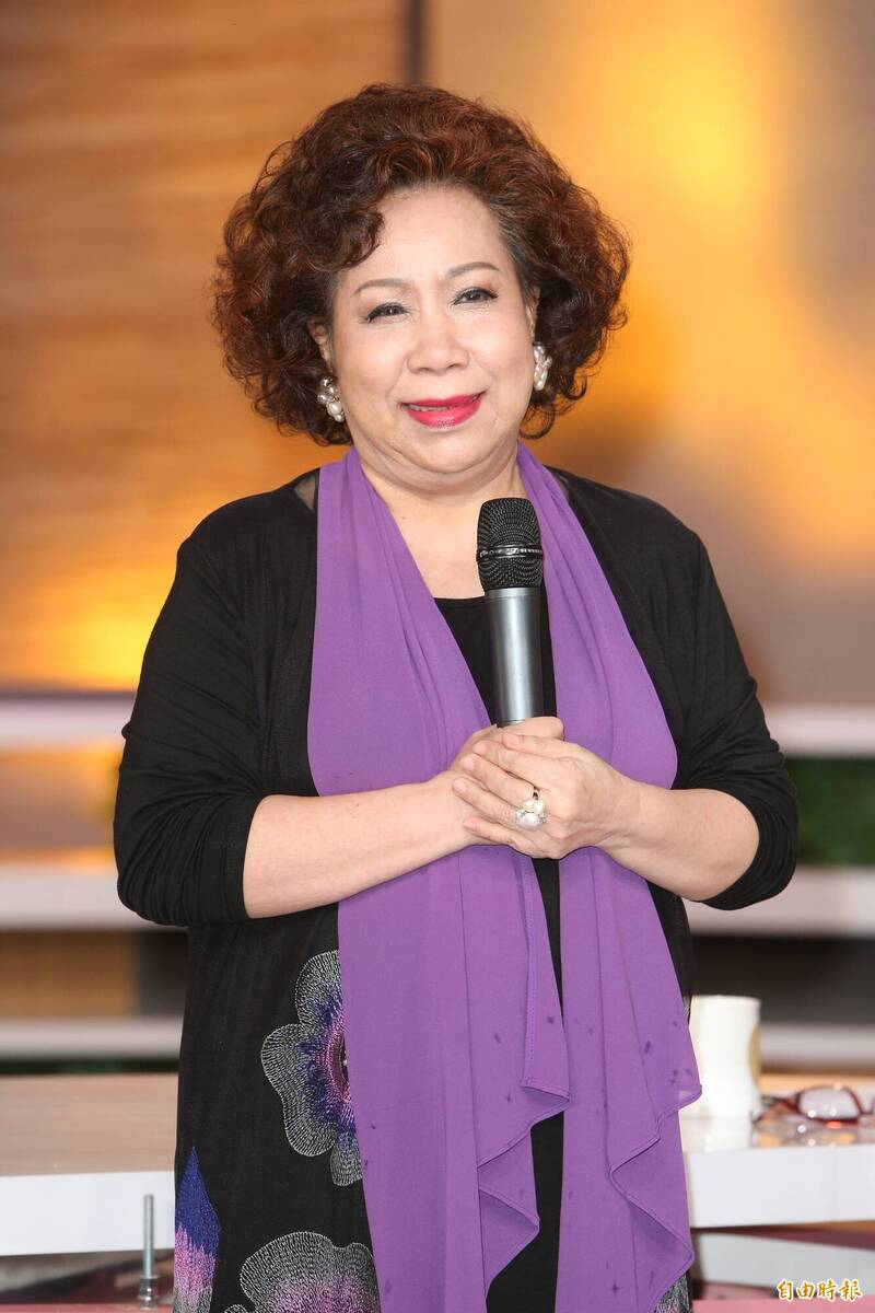 獨居台灣!78歲黃越綏「突宣布斷食善終」早已囑託好友 「胃痛切片化驗」好友得知結果哭了