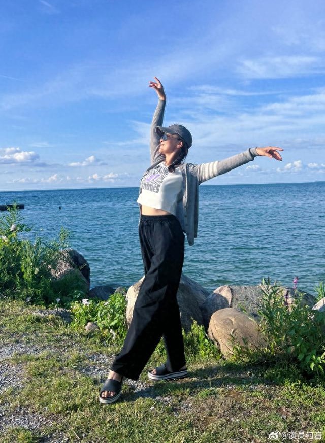 斷開電視劇一哥！最美瓊女郎「一手養大兒」低調再婚　「定居加拿大」56歲活成少女