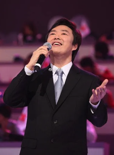 封麥4年暖心依舊！69歲費玉清低調捐款800萬 9年善舉曝光感動全網