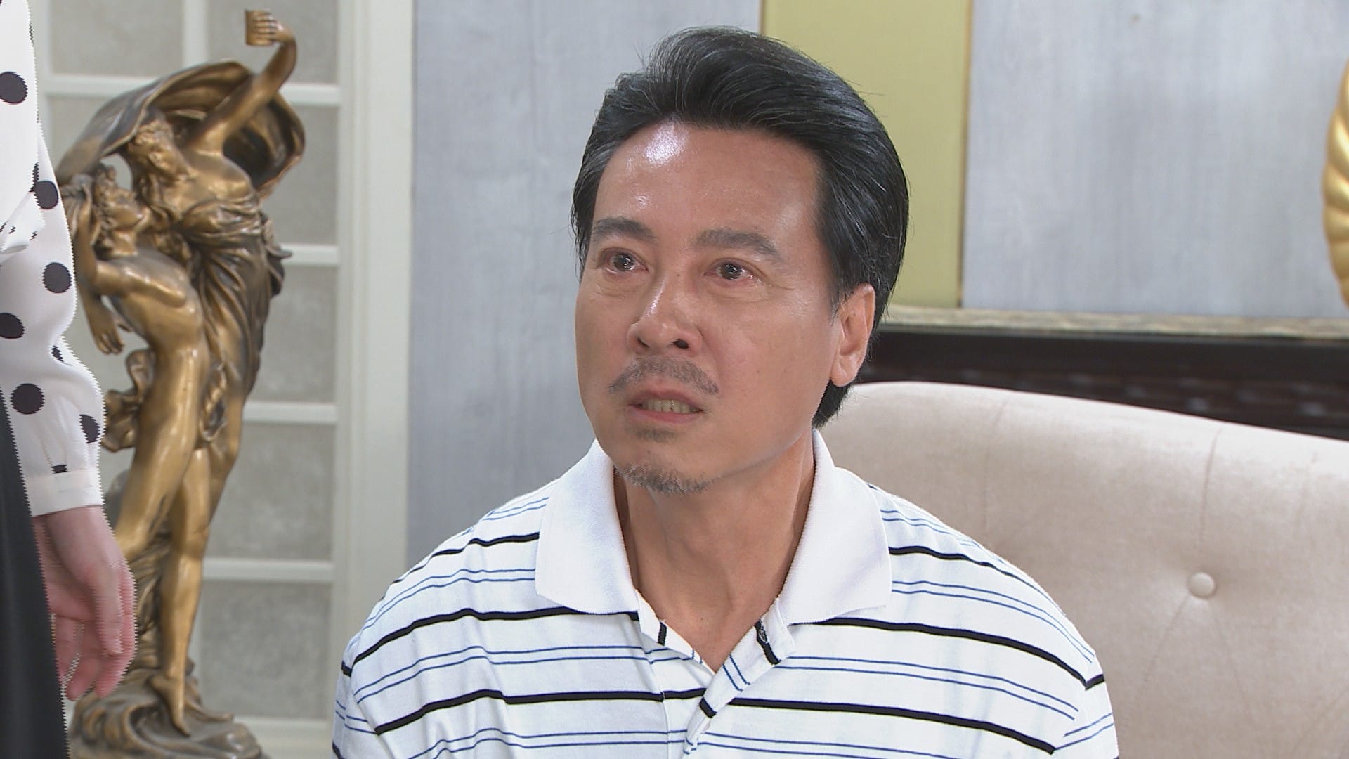 車禍肇事者想逃！資深男星「衝過去一把抓住」正義暖舉曝　「熱心幫指揮交通」被網友讚翻