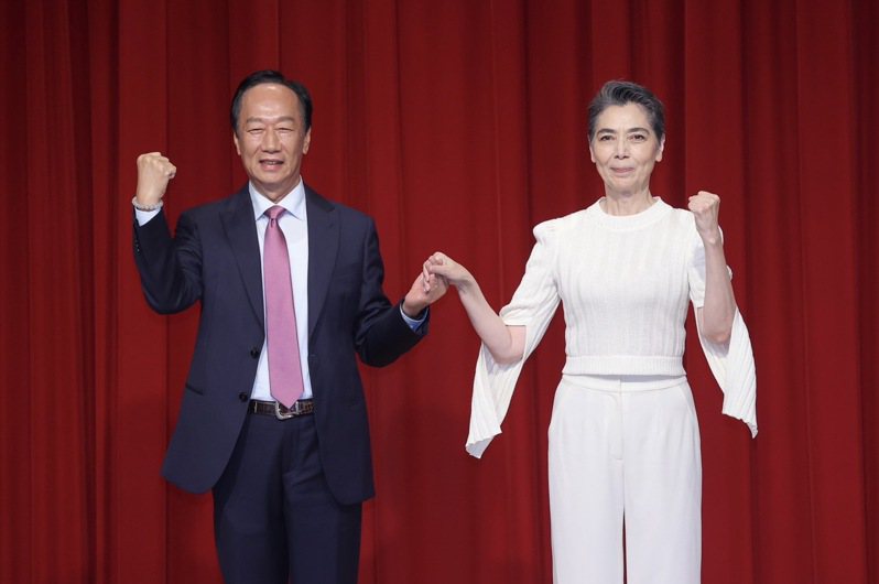 不只是隋棠婆婆！賴佩霞出道40年「被欽點當郭董副手」　「是演員也是教授」驚人背景曝