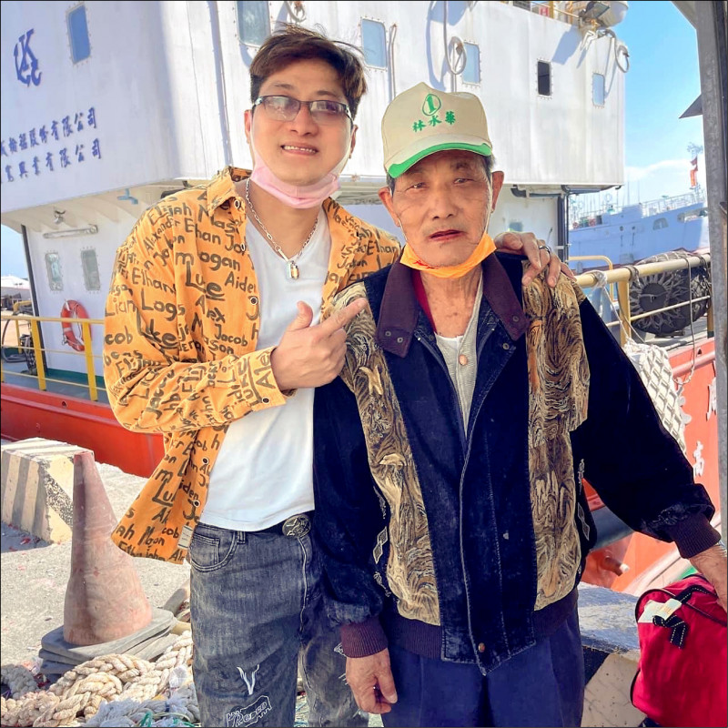 砸錢買千坪農地！台語歌手興奮宣布「1700萬債還清了」　亡父託夢回應「飲水機發怪聲」結局超催淚