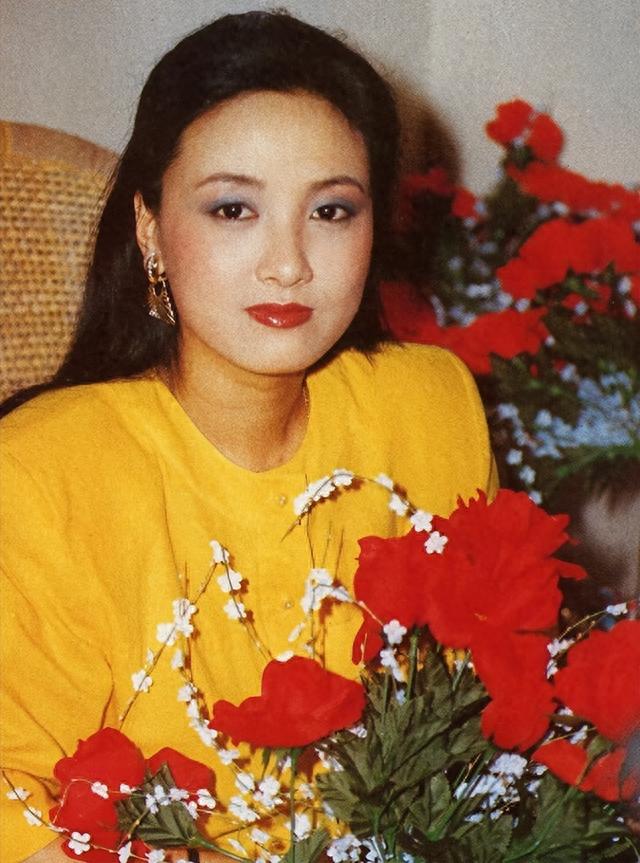 淨身出戶另娶新歡！68歲影帝拋棄結髮妻「35年後境遇大不同」　「獨子被演藝圈封殺」成最大心病