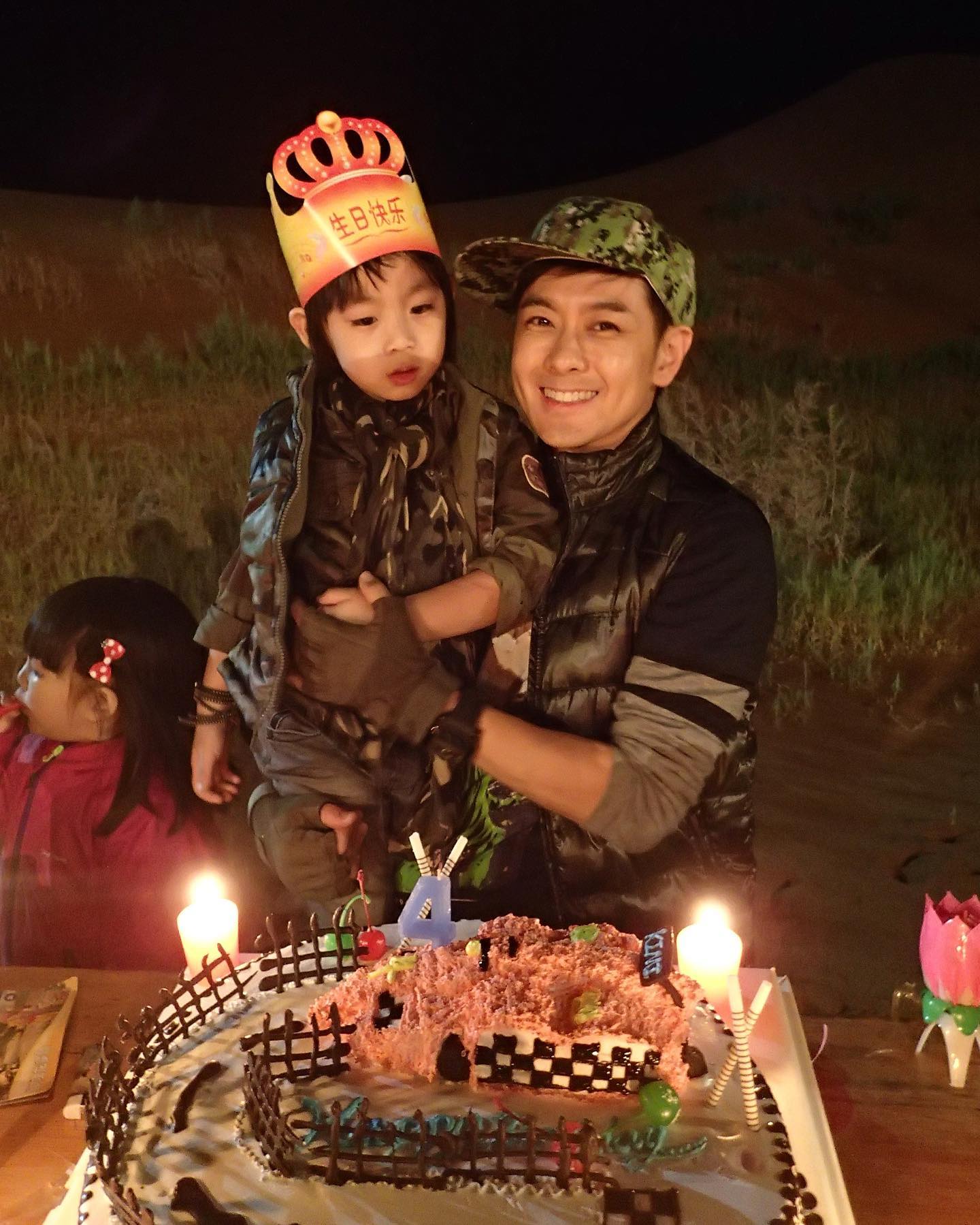 Kimi14歲生日驚人變化！林志穎罕見曬父子照，身高超越老爸引熱議