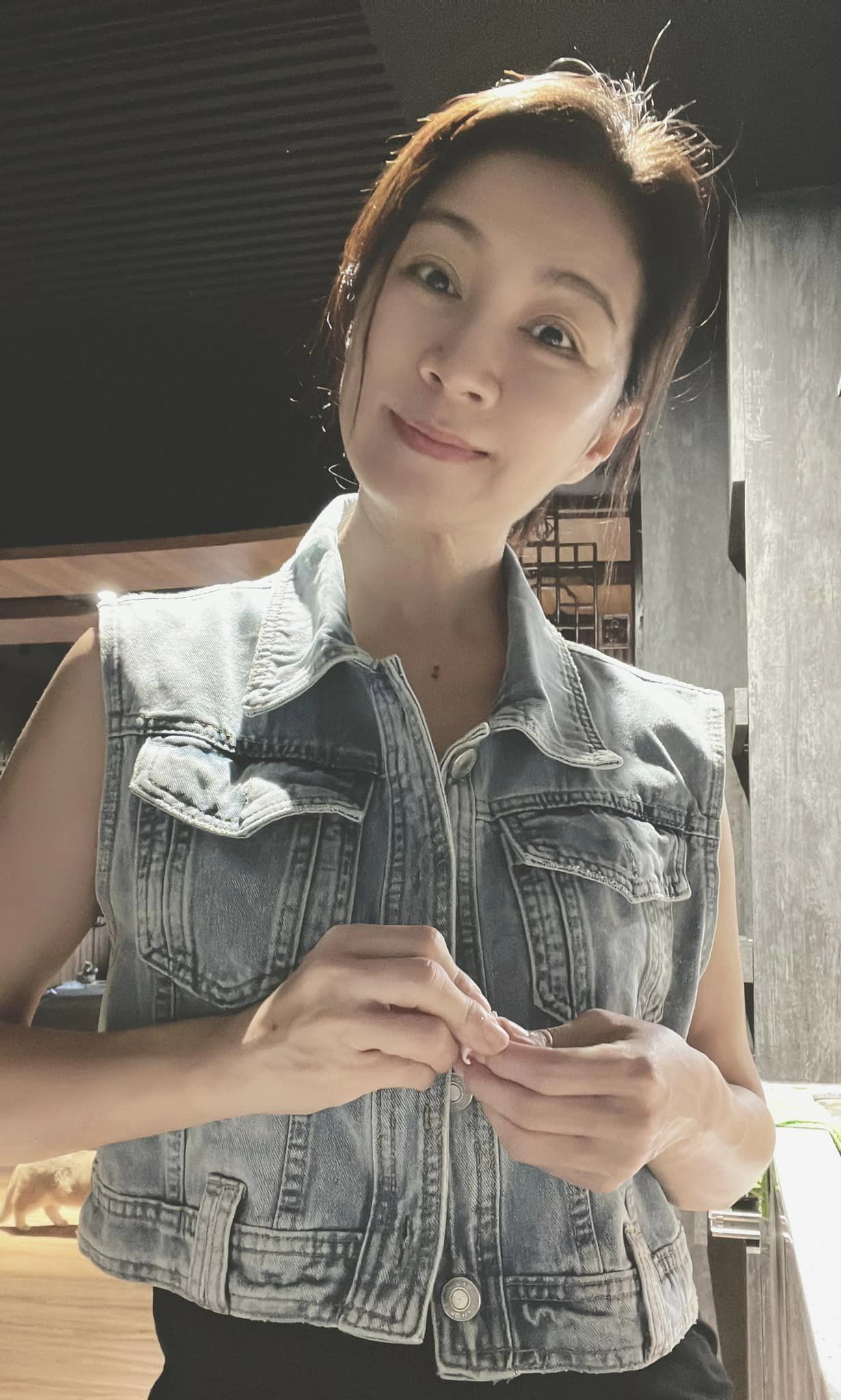 地表最佳前妻！方文琳離婚17年「世紀同框于冠華嫩妻」　驚喜現身捧場「坦言從未與前夫斷聯」