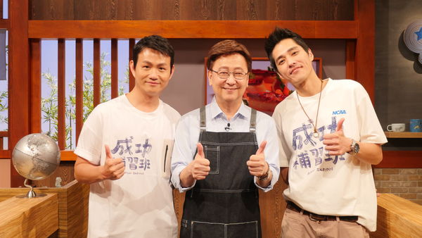 淚斷9年婚！46歲藍正龍「認了不想離婚」痛揭內幕　喊話周幼婷：「太不公平.....」