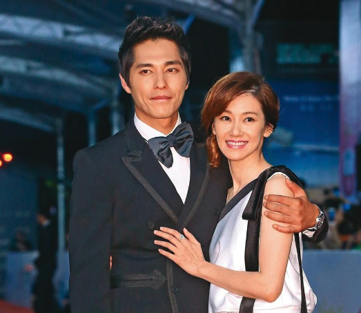 淚斷9年婚！46歲藍正龍「認了不想離婚」痛揭內幕　喊話周幼婷：「太不公平.....」