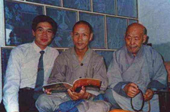 因 「霍元甲」爆紅！資深男星「疑因趙雅芝」剃度出家　今72歲普通到認不出：過平凡生活