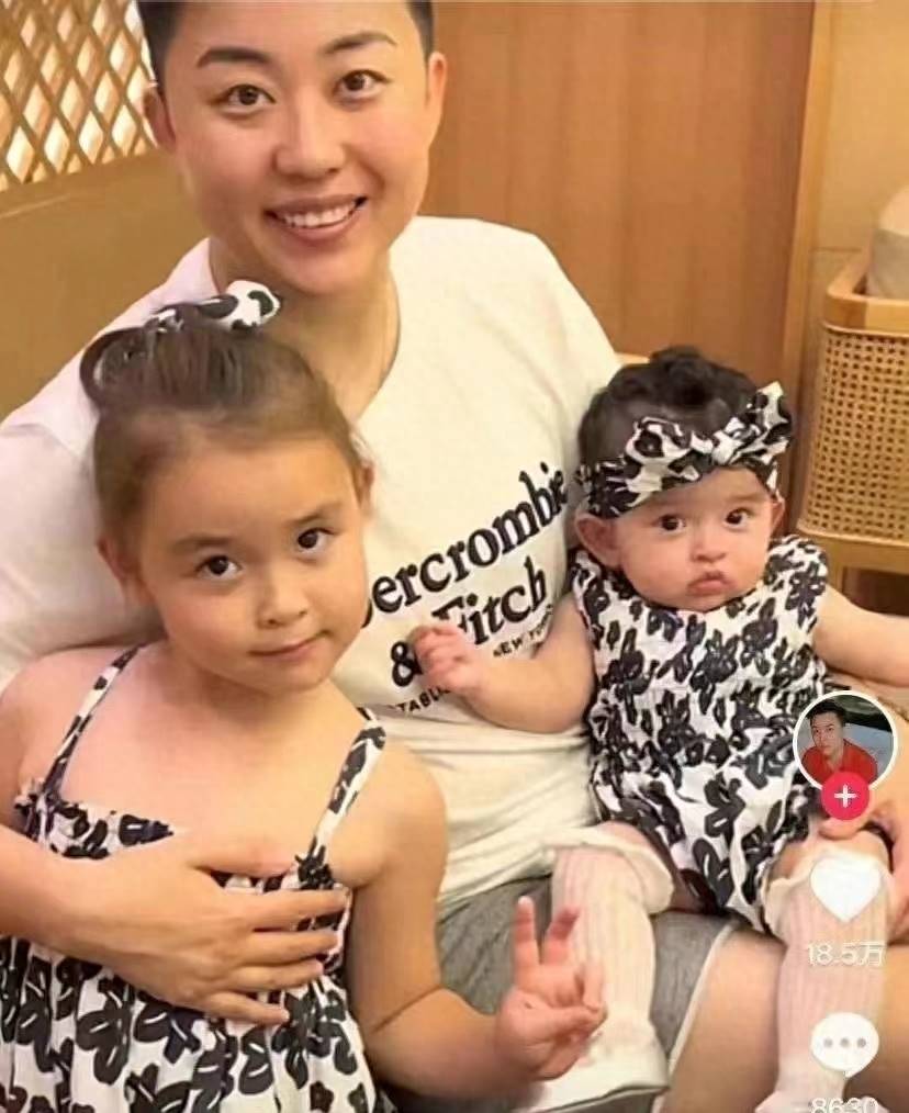 最霸氣單親媽!35歲女CEO「砸重金買上等精子」生5國混血寶寶 富養2女兒「再懷第3胎」獲全網祝福