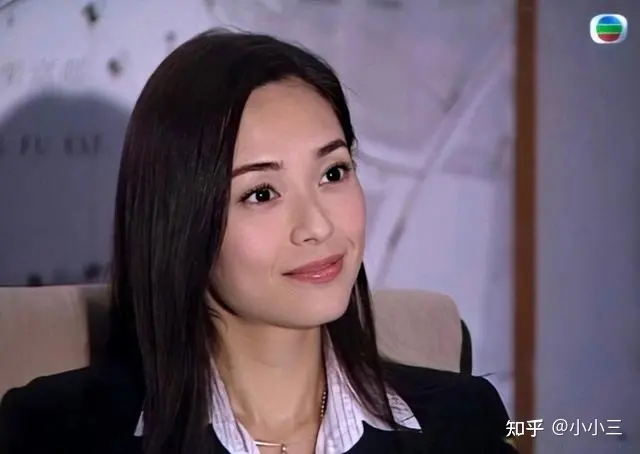 戀上有婦之夫！最美港姐拒嫁豪門「倒貼2千萬下嫁農村」　「婚姻生活被捕捉」網驚：認不出來了