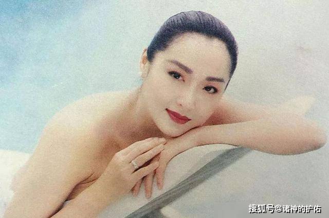 20歲奪金馬影后！26歲邂逅印尼富商閃嫁　誰知新婚夜「崩潰想離婚」